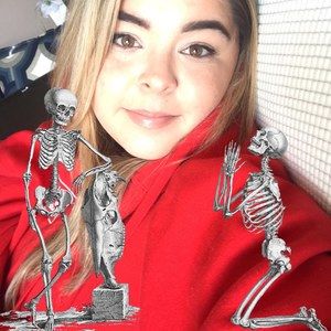 Meet your Posher, Alysha